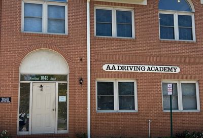 1043 Sterling Road 12-2 Herndon VA 20170
