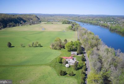 1005 River Rd Erwinna PA 18920