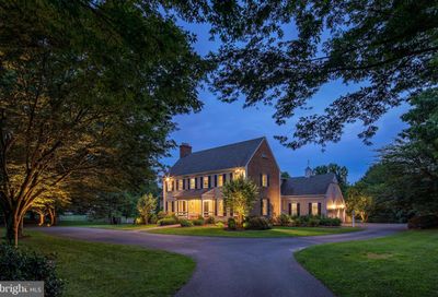 11512 Glen Road Potomac MD 20854