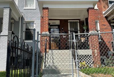 1272 Neal Street NE Washington DC 20002