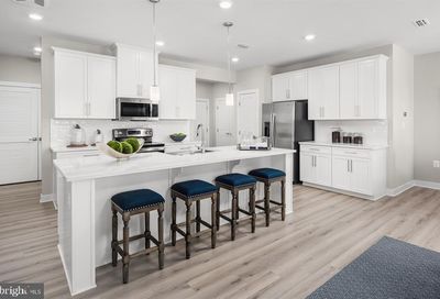 6 Mosaic Park Way Herndon VA 20171
