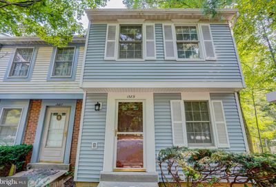 1589 Stowe Court Reston VA 20194
