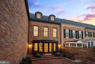 3045 W Lane Keys NW Washington DC 20007