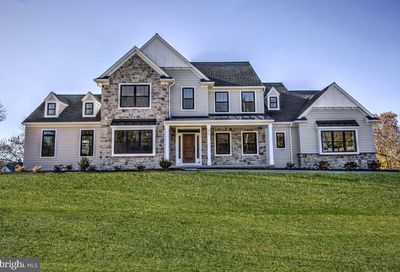 812 Furnace Hills Pike Lititz PA 17543