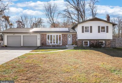 8001 W Rockglen Court Springfield VA 22152
