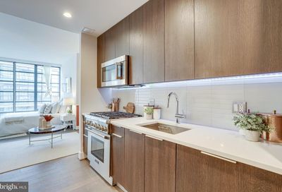 45 Sutton Square SW 807 Washington DC 20024