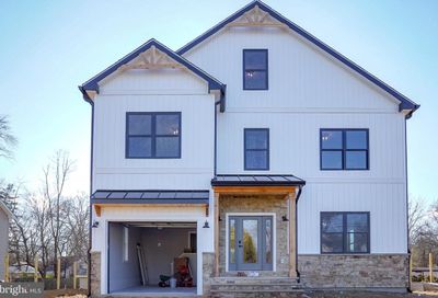 6937 Oak Ridge Road Falls Church VA 22042