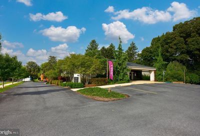 441 E Chocolate Avenue Hershey PA 17033