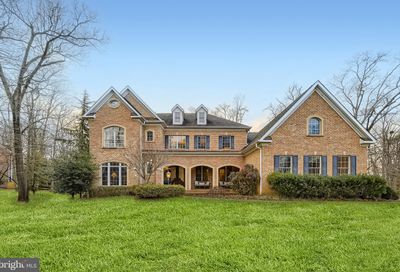 7688 Colonial Beach Road Pasadena MD 21122