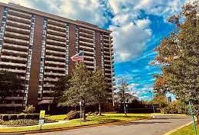 1800 Old Meadow Road 102 Mclean VA 22102