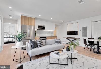2216 40th Place NW #4 Washington DC 20007