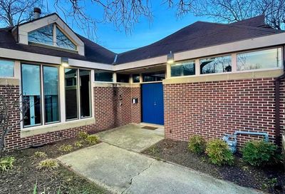 104 Hume Avenue Alexandria VA 22301