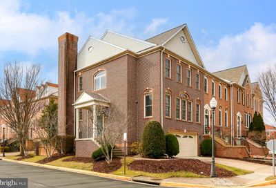 10493 West Drive Fairfax VA 22030