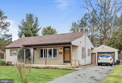 305 Birchland Avenue Mount Joy PA 17552
