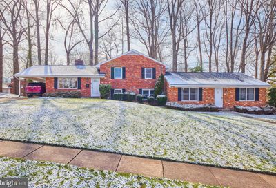 7613 Hamlet Street Springfield VA 22151
