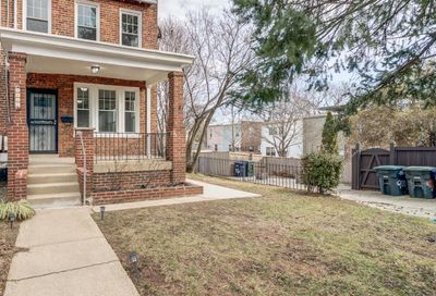 3211 9th Street NE Washington DC 20017
