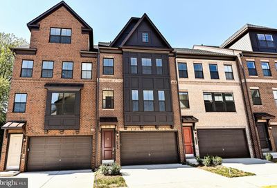 3871 Rainier Drive Fairfax VA 22033