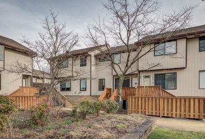 1837 Westwind Way 72 Mclean VA 22102