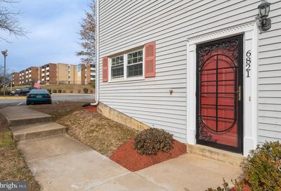 6821 Milltown Court District Heights MD 20747