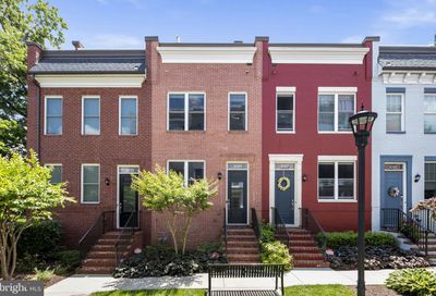 3019 Chancellors Way NE Washington DC 20017