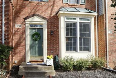 11736 Valley Ridge Circle Fairfax VA 22033