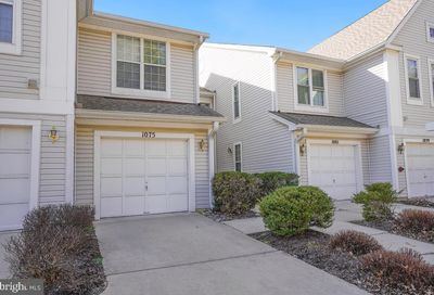 1075 Hillside Lake Terrace 1304 Gaithersburg MD 20878