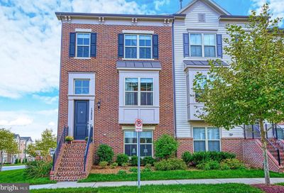 13802 Petrel Street Clarksburg MD 20871