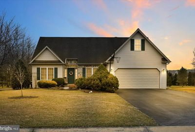 108 Windsock Way New Holland PA 17557