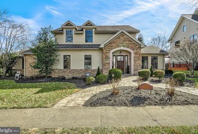 831 Linden Road Hershey PA 17033