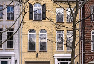 5271 Colonel Johnson Lane Alexandria VA 22304