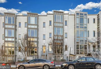 223 R Street NE B Washington DC 20002