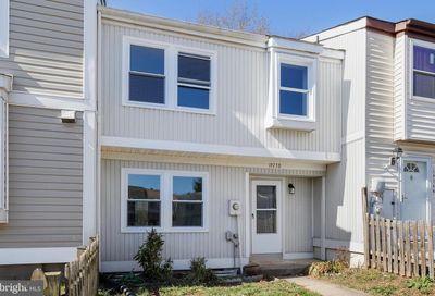 19738 Wootton Avenue Poolesville MD 20837