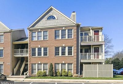 3800 Ridge Knoll Court 9 Fairfax VA 22033
