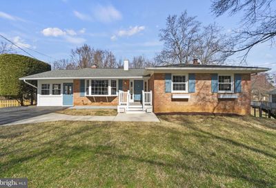11817 Kim Place Potomac MD 20854