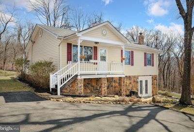 552 Bragg Drive Front Royal VA 22630