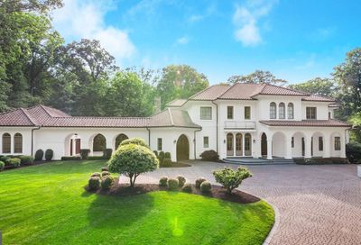 906 Turkey Run Road Mclean VA 22101