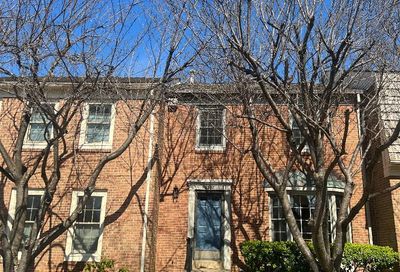 2281 Idylwood Station Lane Falls Church VA 22043