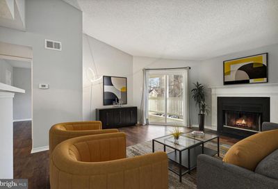 1540 Lincoln Way 304 Mclean VA 22102