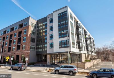 1761 Old Meadow Road 410 Mclean VA 22102