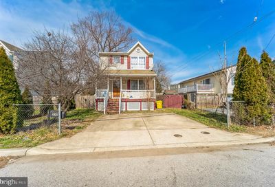 218 Townsend Avenue Brooklyn MD 21225