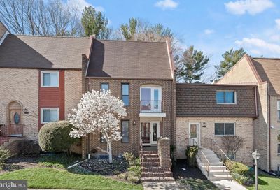 1726 Cy Court Vienna VA 22182