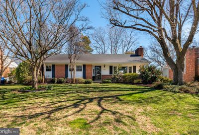 1533 Sinclair Drive Mclean VA 22101