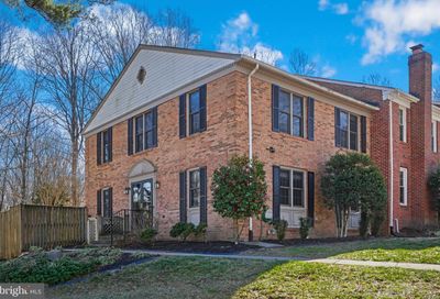 5813 Robins Nest Lane Burke VA 22015