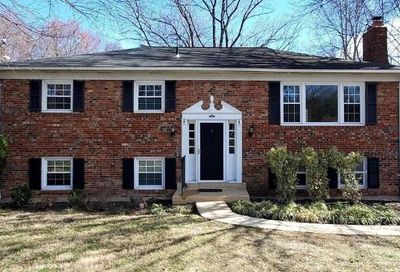 5607 Cornish Way Alexandria VA 22315