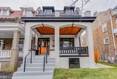 1526 Varnum Street NW Washington DC 20011