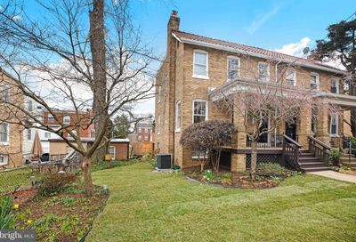 1015 Upshur Street NE Washington DC 20017