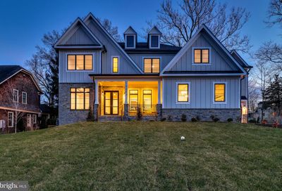 6801 Dillon Avenue Mclean VA 22101