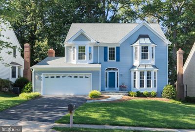 9116 Wood Pointe Way Fairfax Station VA 22039