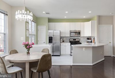4200 Mozart Brigade Lane Q Fairfax VA 22033