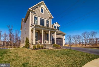23025 Canyon Oak Court Brambleton VA 20148